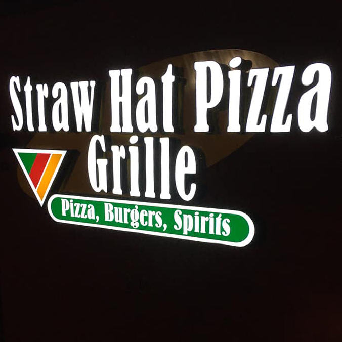 Straw hat Pizza Light Sign